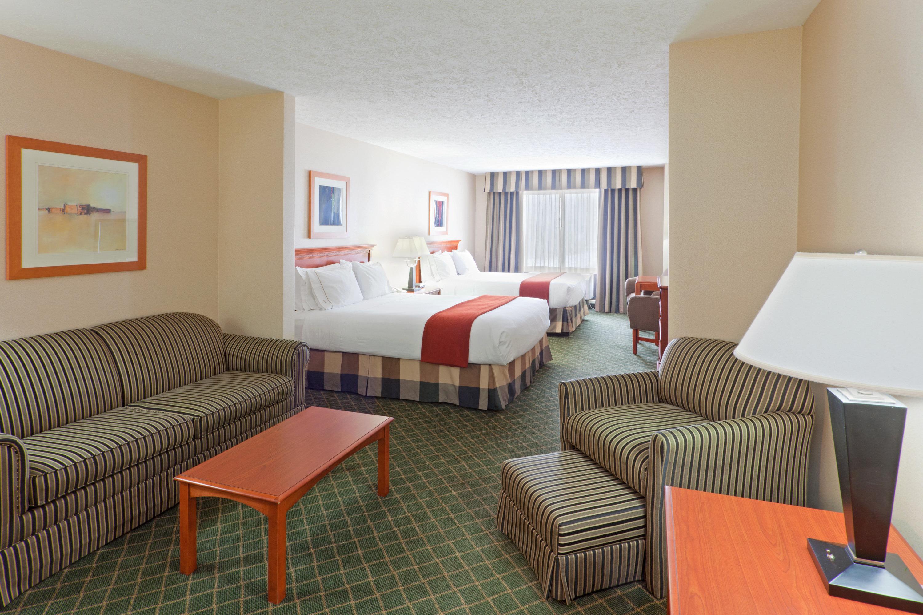 Holiday Inn Express Hotel & Suites Kent State University Oda fotoğraf